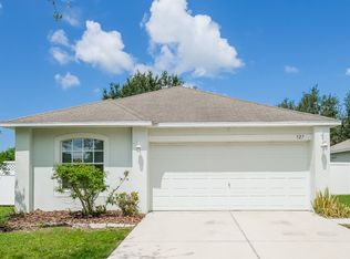 927 Brenton Leaf Dr, Ruskin, FL 33570