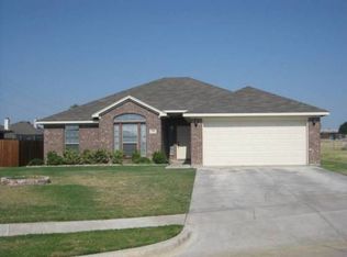608 Alexandria Ln, Joshua, TX 76058