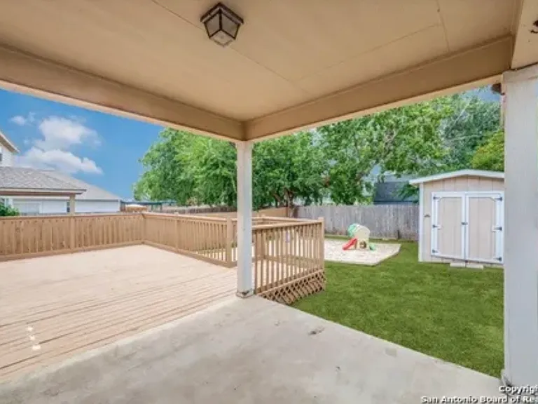 9606 San Fidel Rio — Photo 11