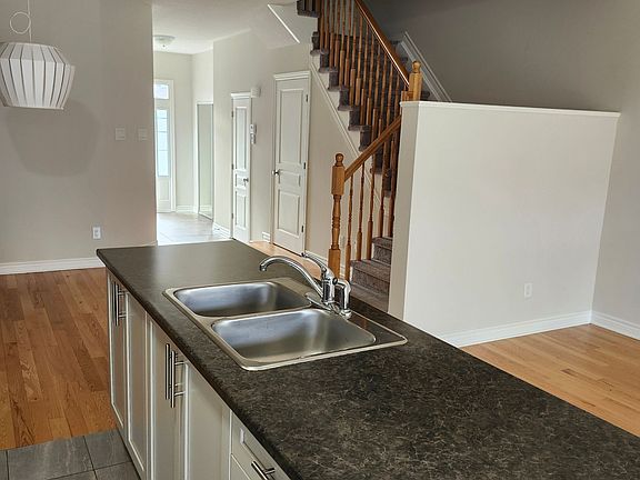 5th image of 1146 Beckett Cres