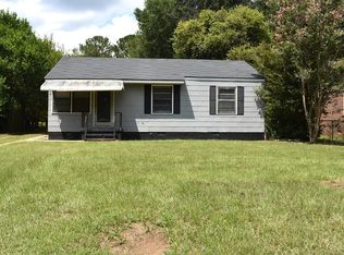 1225 Lincoln Ave, Albany, GA 31707