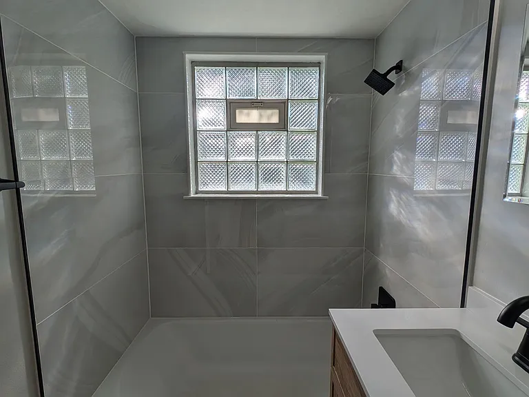 371 Indian Church Rd #2 — Photo 15