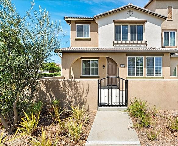 1st image of 40967 Belleray Ave