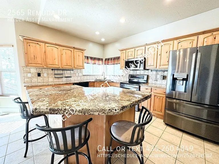2565 Remuda Dr — Photo 8