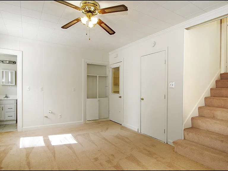 69 Cavalier Rd — Photo 9