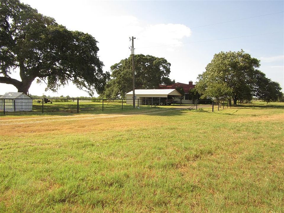 1st image of 330 County Road 284
