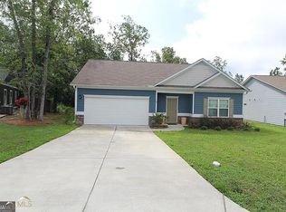 6 Gala Dr NE, Rome, GA 30165