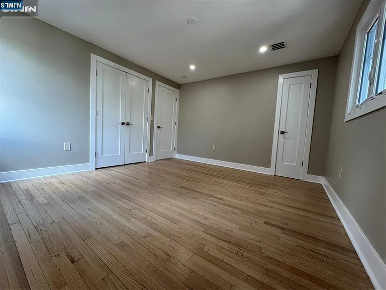 8 Dohrman Ave — Photo 15