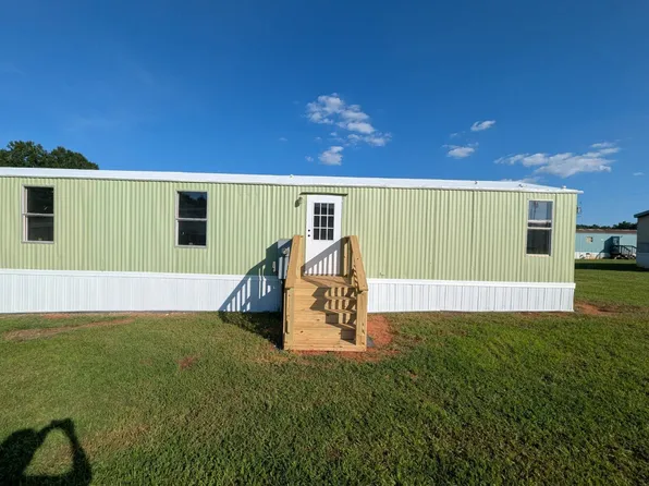 107 Riverbrook Dr, Gaffney, SC 29341