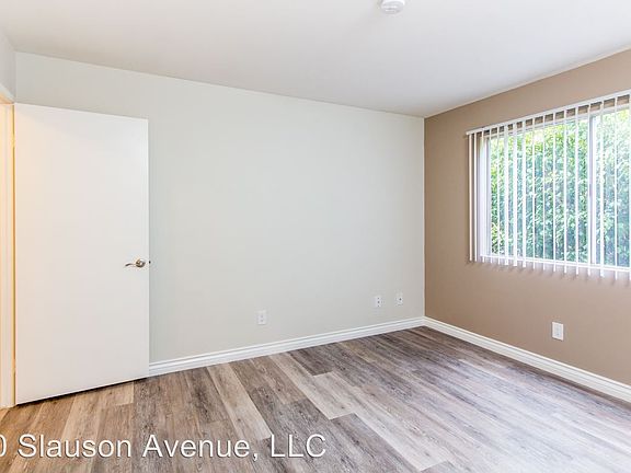 3rd image of 4620 S Slauson Ave APT 113