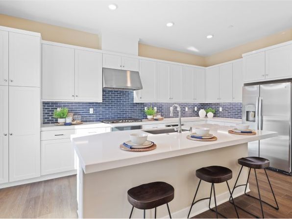 26821 Snowmass Loop, Valencia, CA 91381