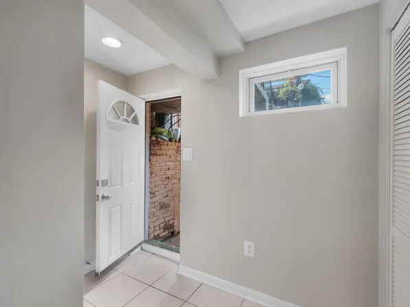 318 Farragut St NW #Basement, Washington, DC 20011