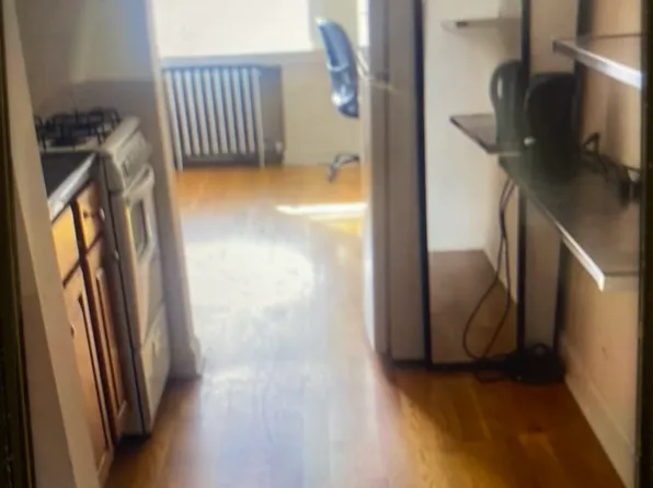 1637 Orrington Ave, Evanston, IL 60201