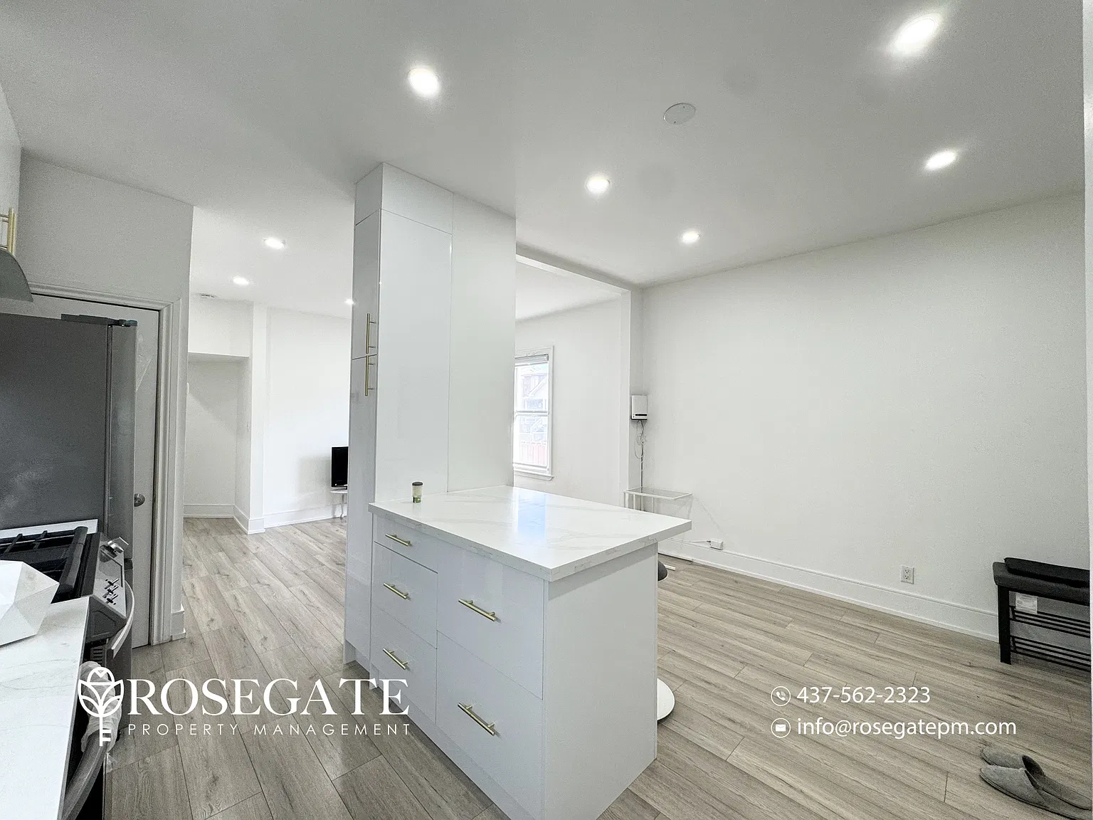 2 Rockvale Avenue Toronto — Photo 4