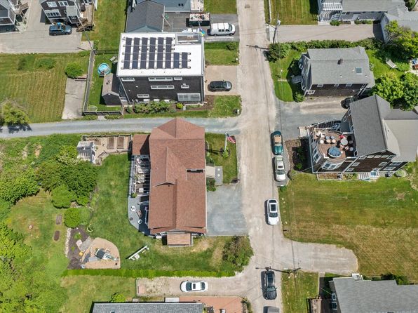 21 Bradford Ave, Scituate, MA 02066