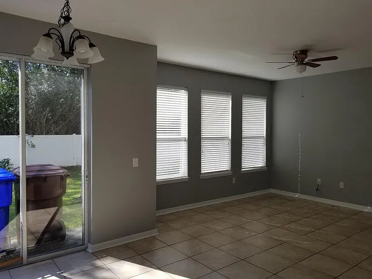 1999 Estancia Cir — Photo 15