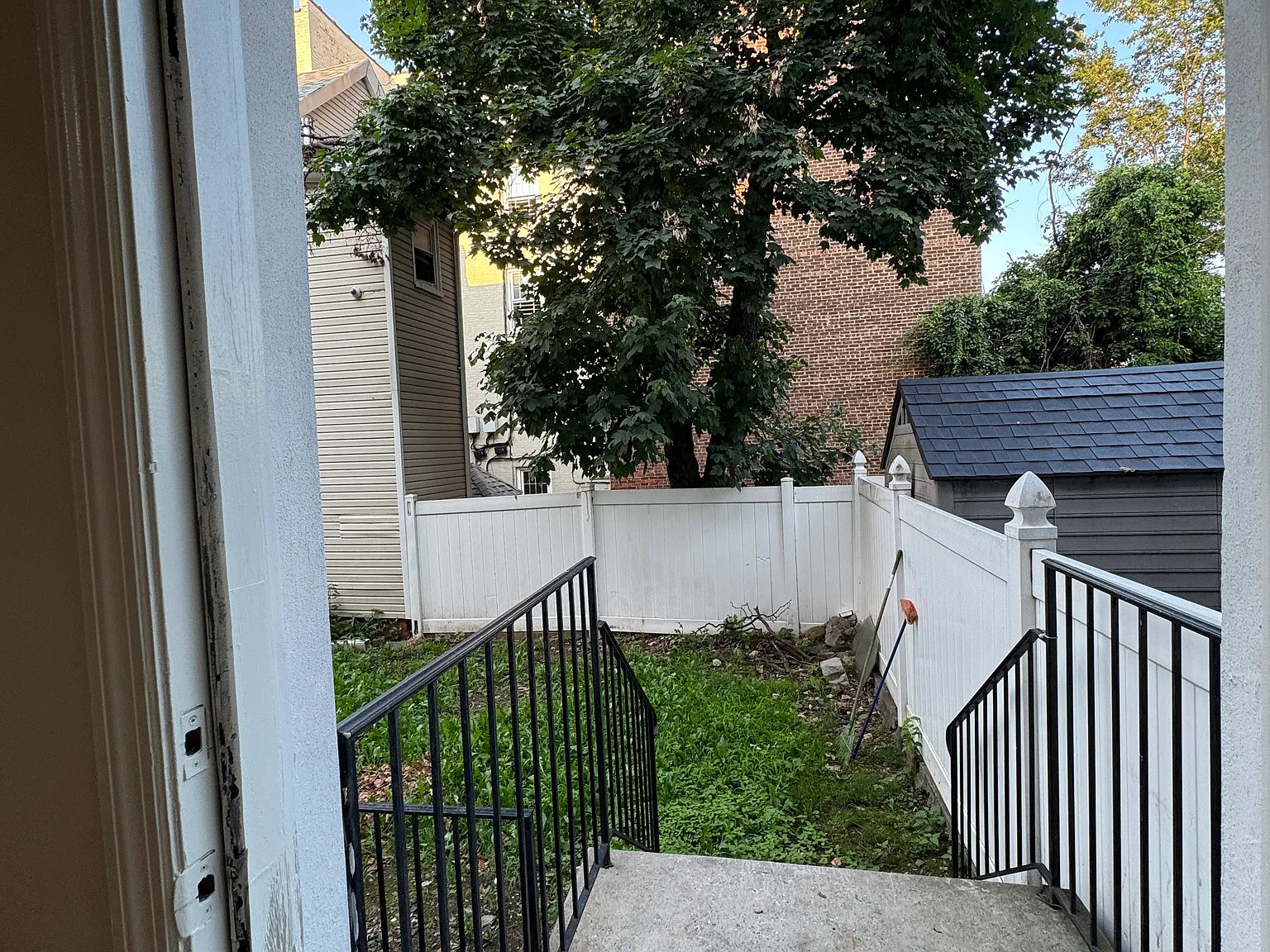 Olinville Ave, Bronx — Photo 2