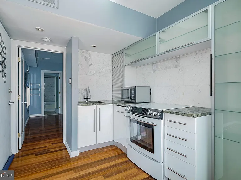 2211 South St #1 — Photo 5