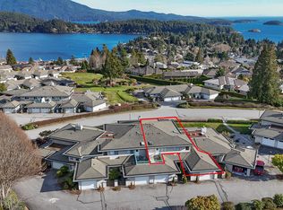 555 Eaglecrest Dr #27, Gibsons, BC V0N 1V8