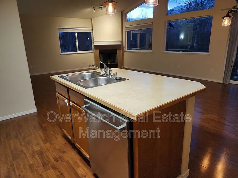 9178 Eagle River Ln — Photo 5