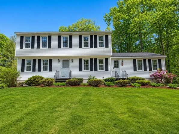 13 Howard Rd, Westford, MA 01886