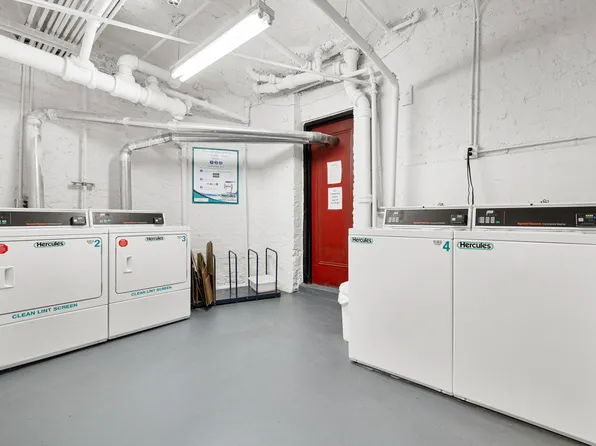 317 East 18th Street image 8 of 8