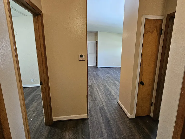3147 Cleveland Ave — Photo 18