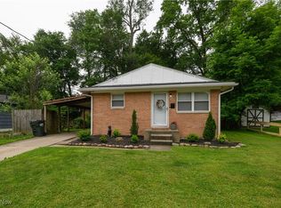 2426 45th St NW, Canton, OH