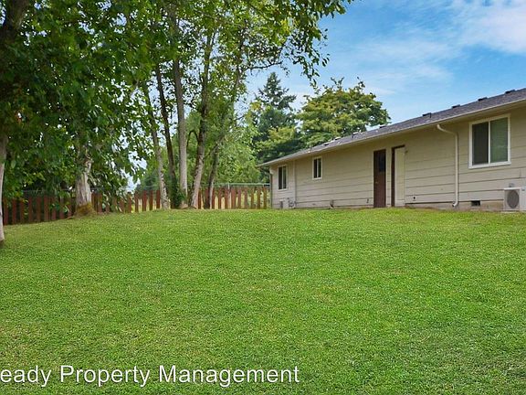 5th image of 10710 30th Street Ct E