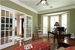 5th image of 3227 Brinmont Place Ln