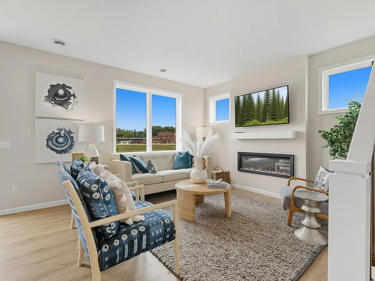 3472 Knightsbridge Trl N — Photo 10
