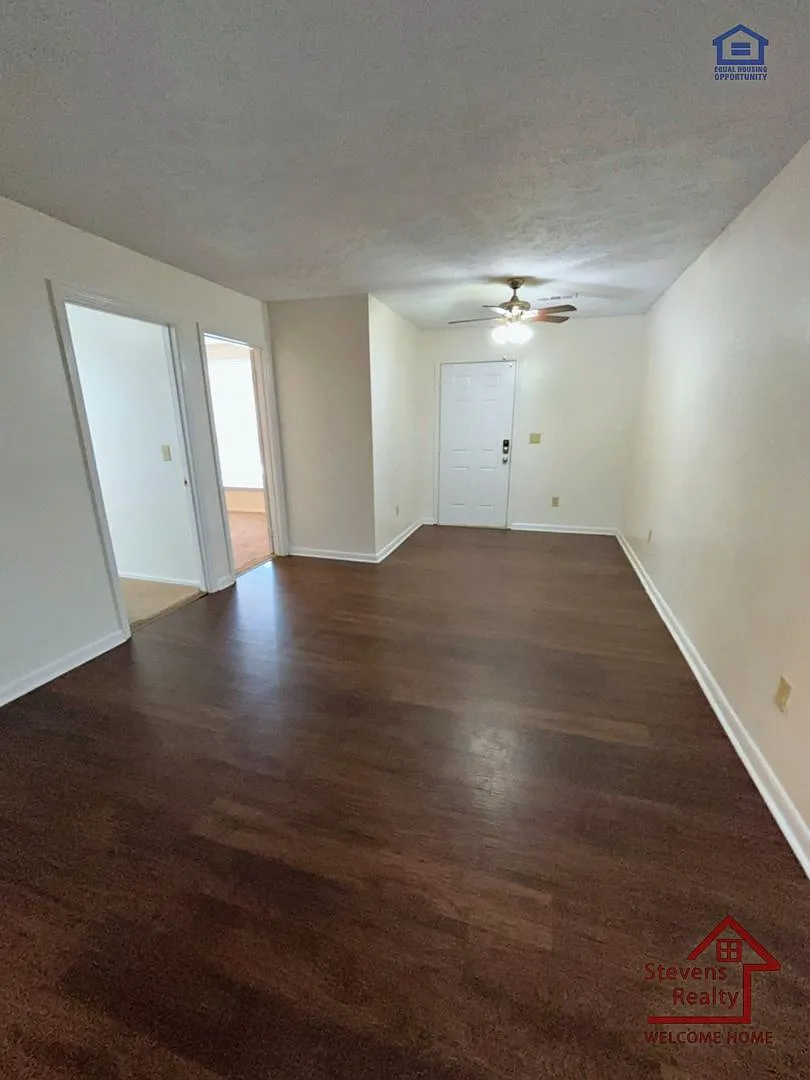 50% Off first months rent! | Your Elegant Retreat — Photo 1
