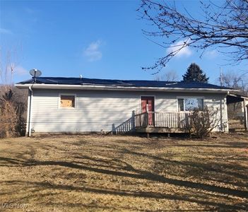 172 Brickyard Bend Rd, New cumberland, WV, 26047
