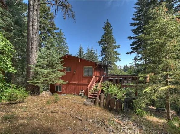 28393 Larchmont Ln, Lake Arrowhead, CA 92352