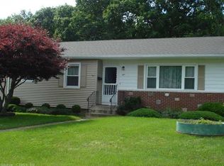 1 Elk Dr, Norwich, CT 06360