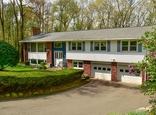 36 Bette Dr, Manchester, CT 06040