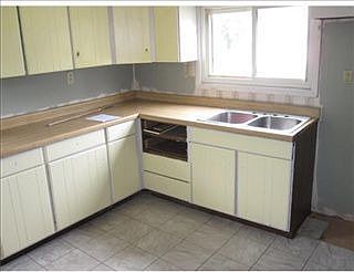 5th image of 602 W Pine St