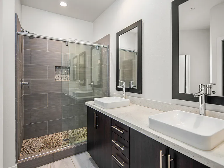 7870 Inception Way — Photo 15