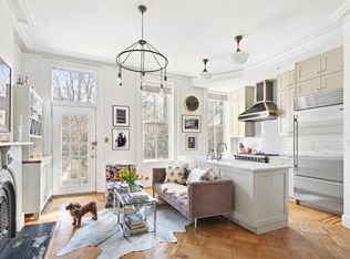 91 Cambridge Pl, Brooklyn, NY 11238