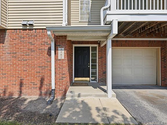 2nd image of 3262 Northpointe Blvd