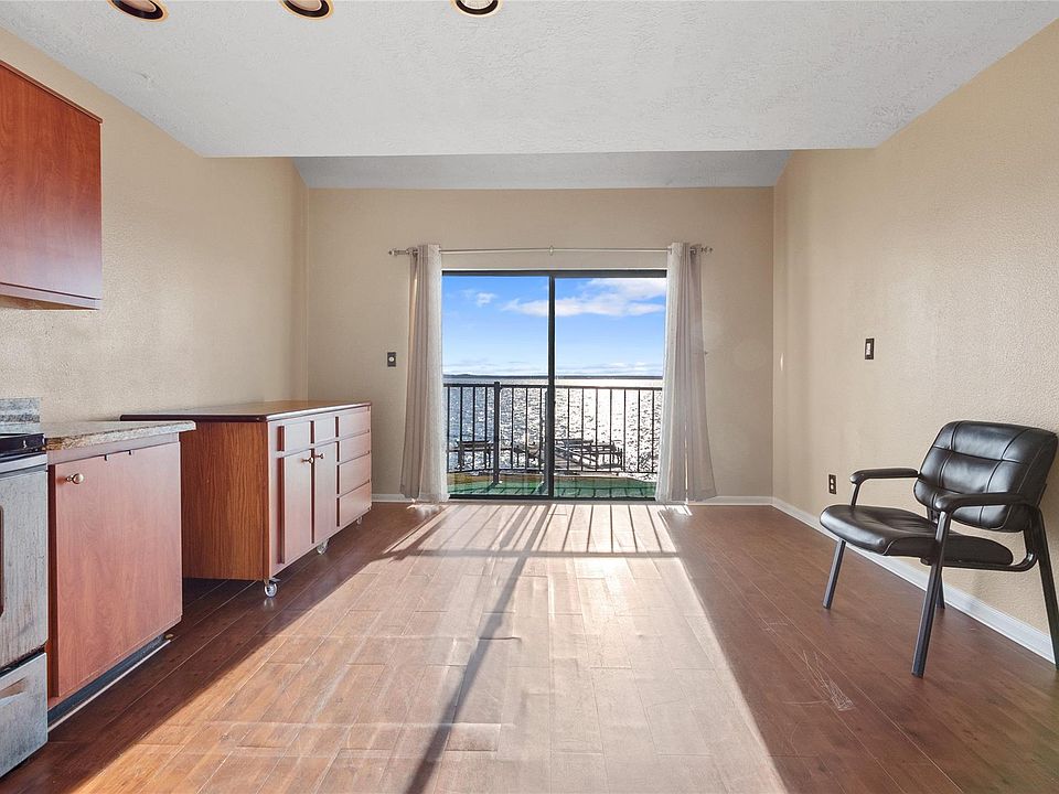 1st image of 445 Carolcrest Lane #321