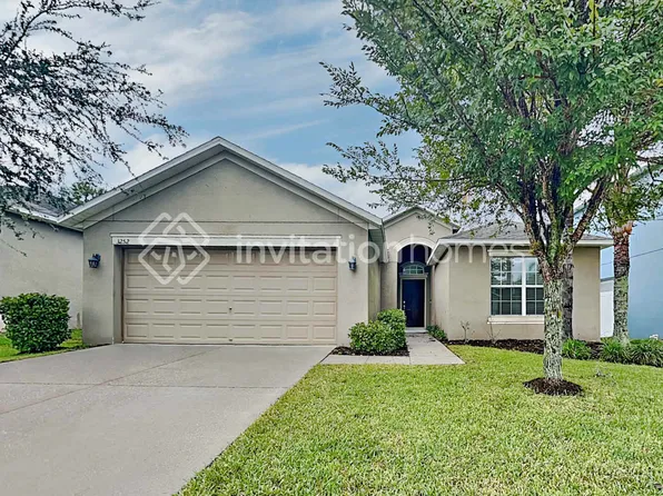 3252 Berwick Ln, Lakeland, FL 33810