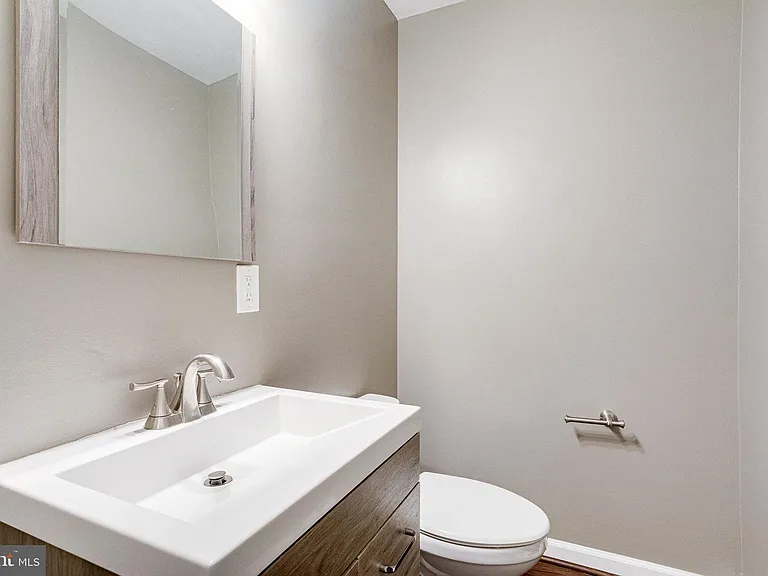 2648 Bowen Rd SE — Photo 17