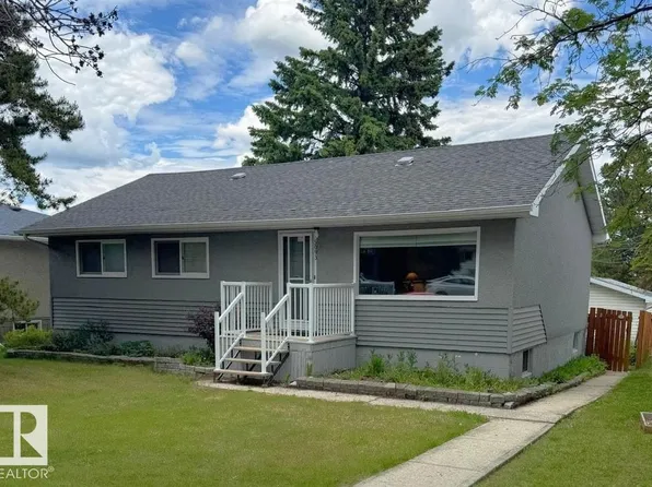 5093 45th St, Drayton Valley, AB T7A 1C2