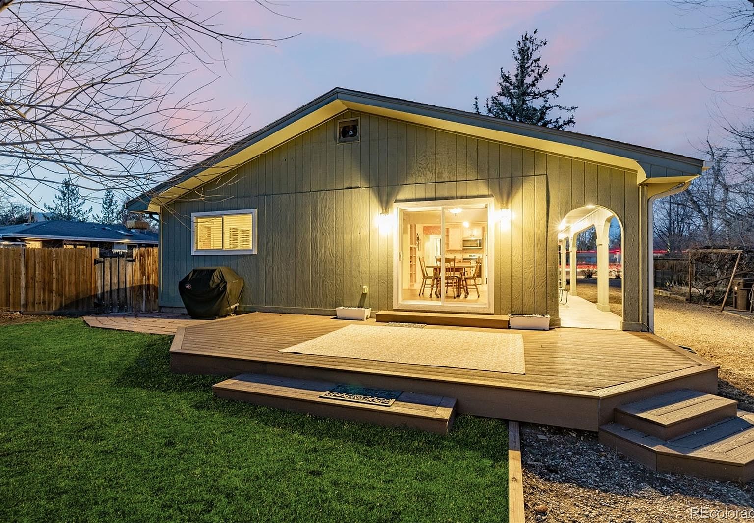 2540 Iris Avenue - Photo 6
