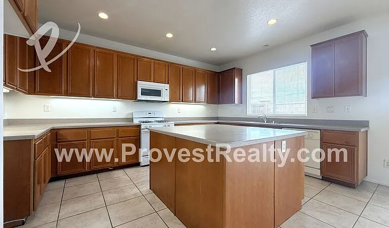 8832 Palo Alto Ave — Photo 9