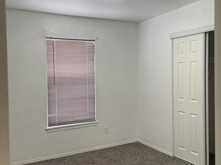10604 Fieldrock Ct — Photo 47