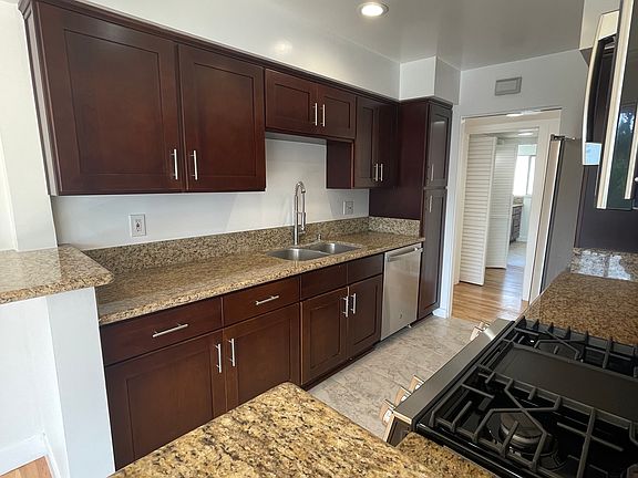 2nd image of 633 Ocean Ave #1B-1Ba-900Sqft