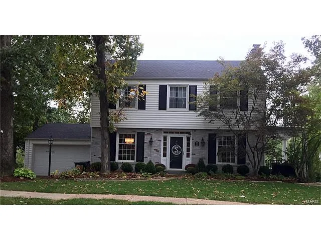 1612 Dearborn Dr photo 1