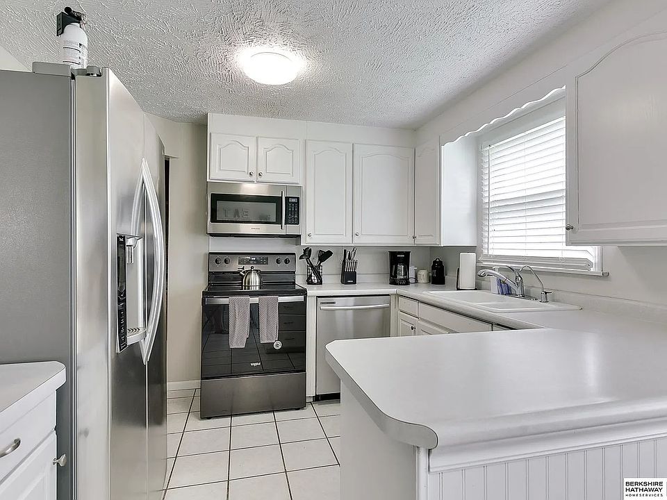 1st image of 1850 N 228th Plz